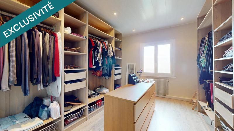 Maison - 203 m² - 7 pièces