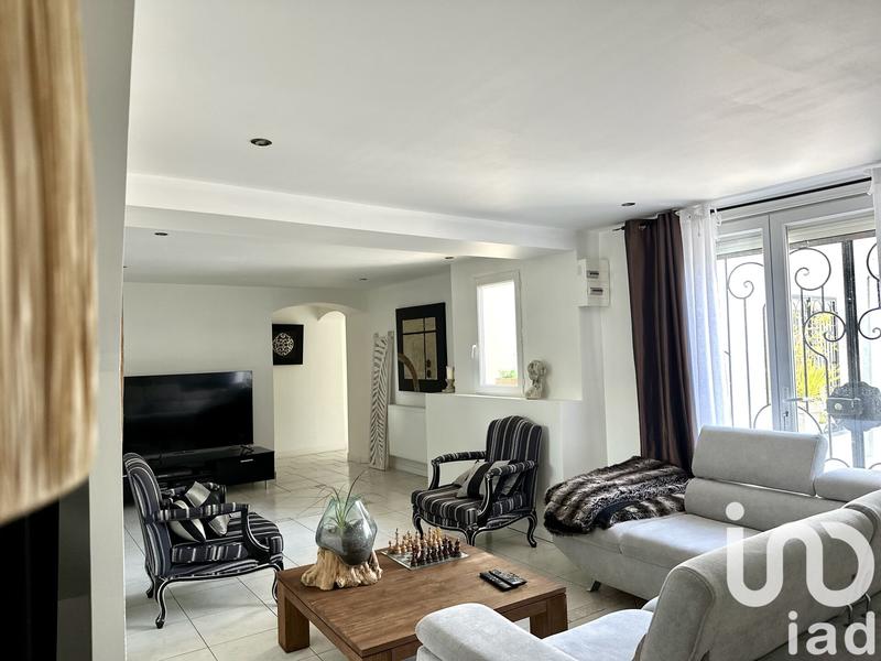 Maison - 190 m² - 7 pièces