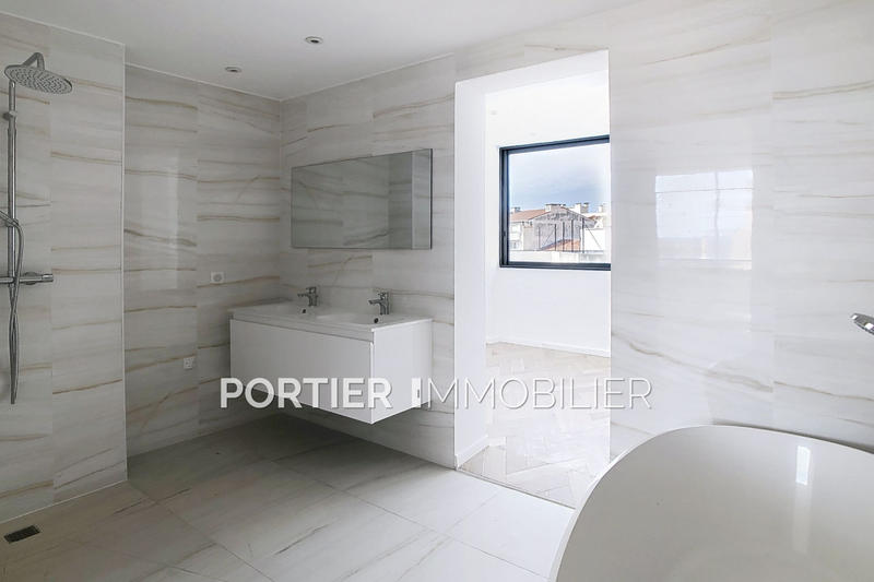 Appartement - 139 m² - 4 pièces