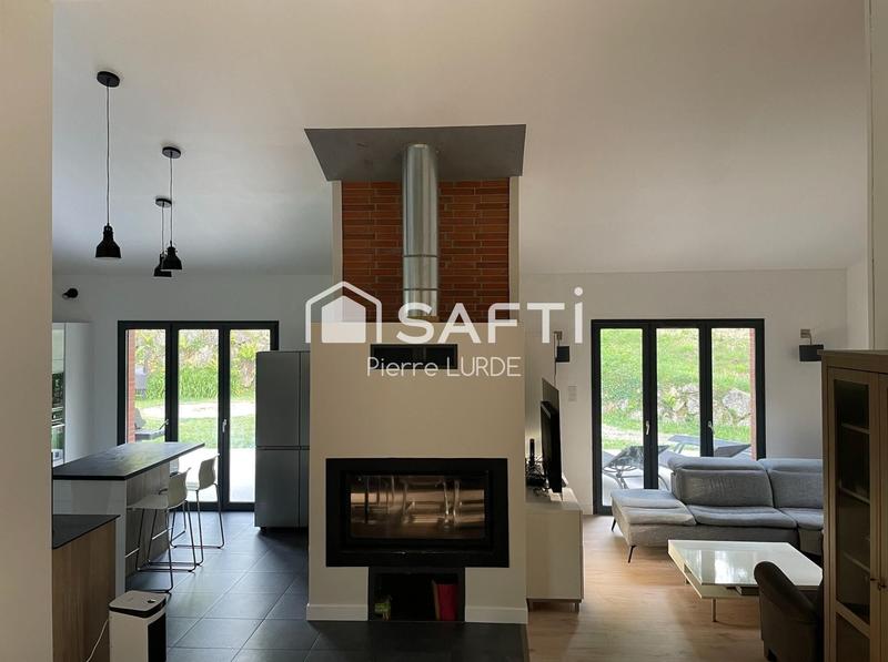 Maison - 165 m² - 7 pièces