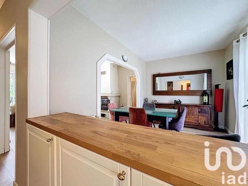 Maison - 180 m² - 8 pièces