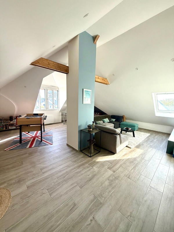 Maison - 158 m² - 6 pièces