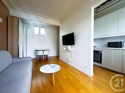 Studio - 26 m² - 1 pièce