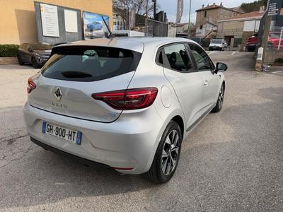 Renault Clio V Limited E-Tech 140