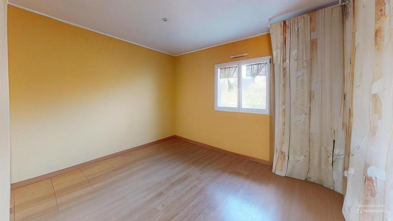 Maison - 98 m² - 5 pièces