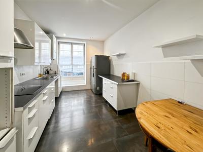 Appartement - 128 m² - 5 pièces