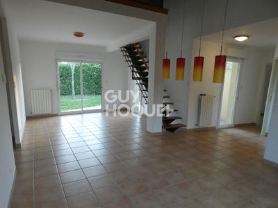 Maison - 154 m² - 8 pièces