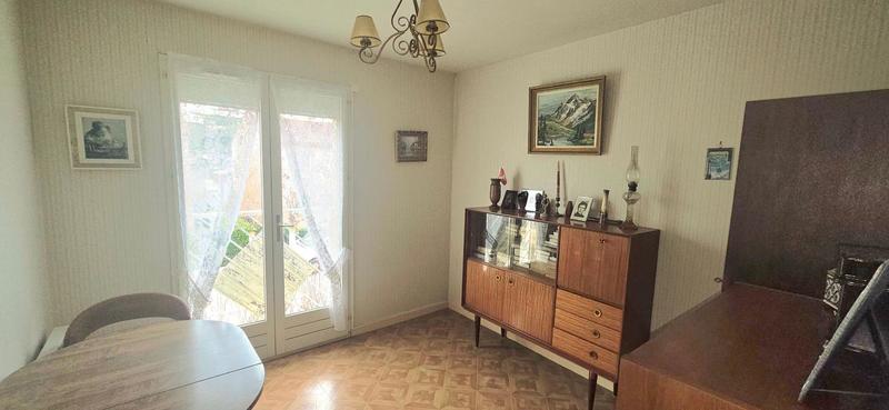 Maison - 98 m² - 5 pièces