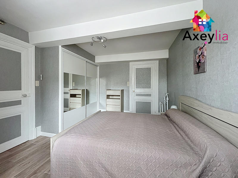 Maison - 147 m² - 7 pièces