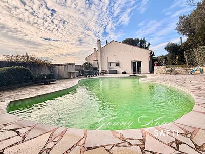 Maison - 127 m² - 5 pièces