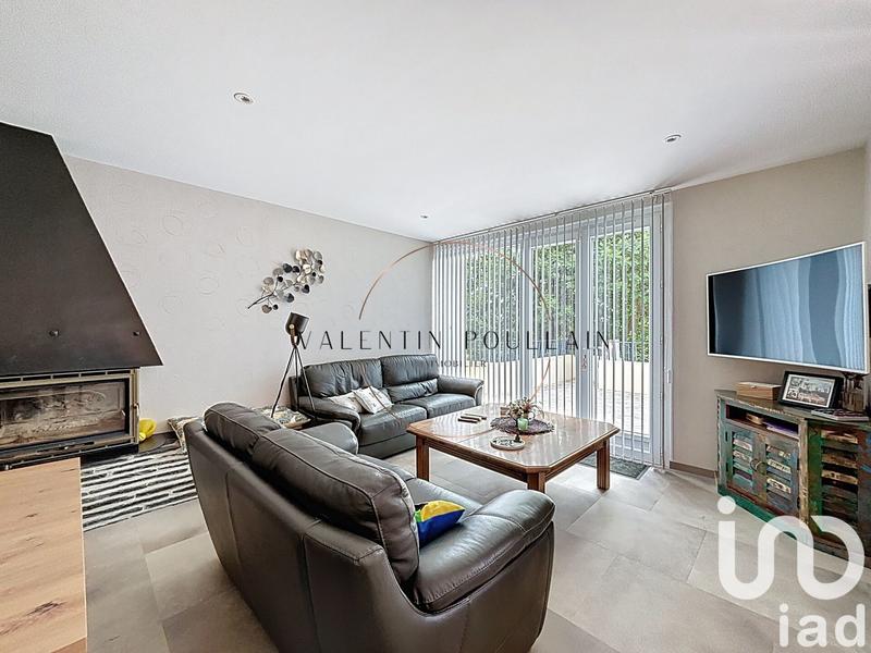 Maison - 181 m² - 7 pièces