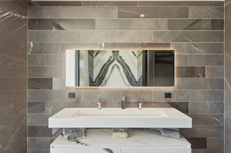 Villa - 350 m² - 7 pièces