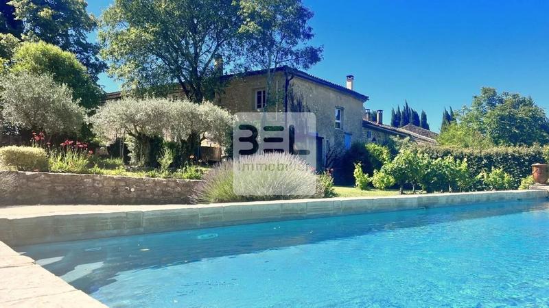 Gîte - 500 m² - 22 pièces