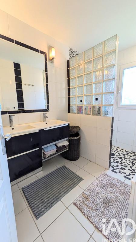 Maison - 123 m² - 5 pièces