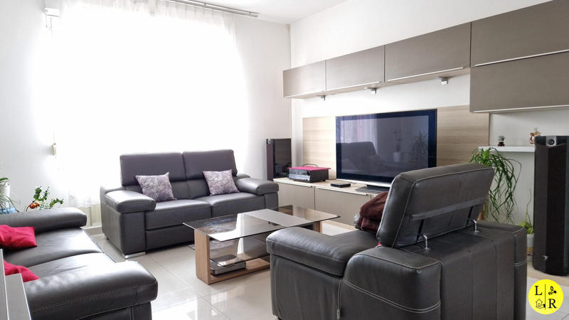 Maison - 148 m² - 6 pièces