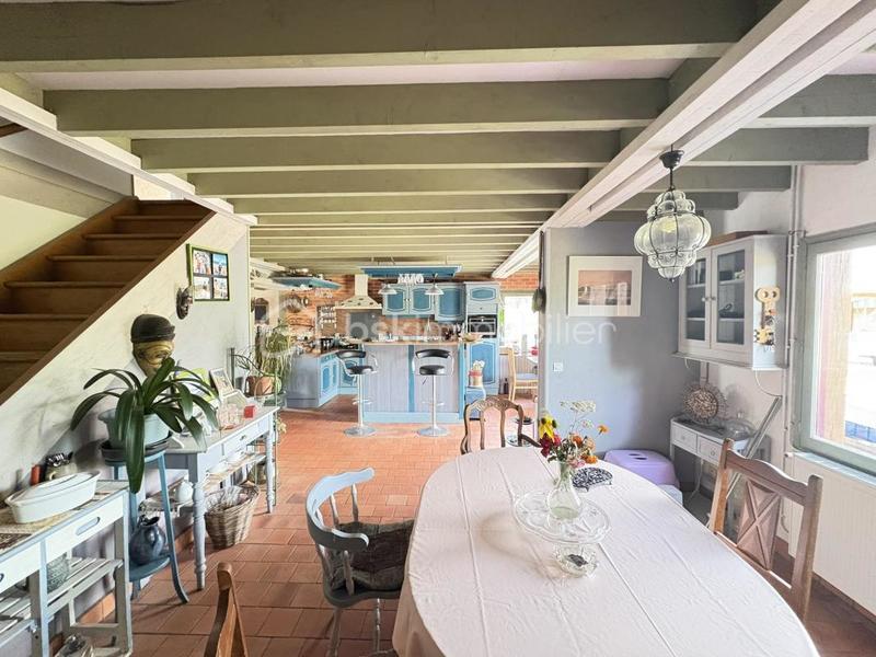 Maison - 148 m² - 7 pièces