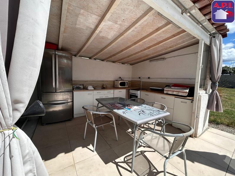 Maison - 99 m² - 4 pièces