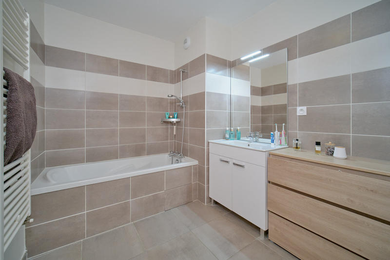 Appartement - 87 m² - 4 pièces