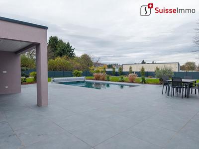 Villa - 210 m² - 8 pièces