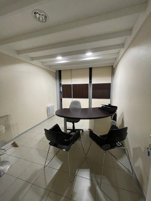 Local commercial - 600 m²