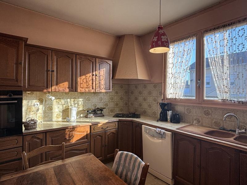 Maison - 163 m² - 7 pièces