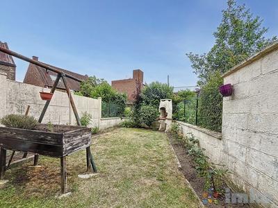 Maison - 89 m² - 4 pièces