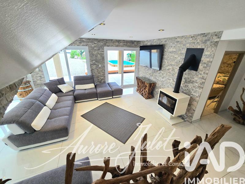 Maison - 150 m² - 4 pièces