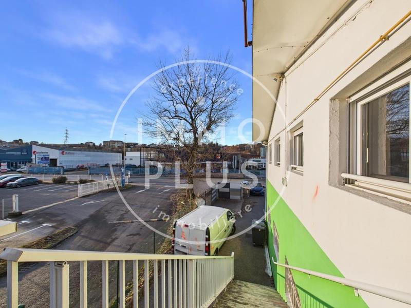 Bureau - 140 m² - 1 pièce