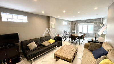 Loft - 100 m² - 4 pièces