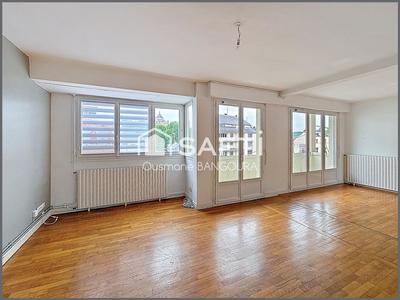 Appartement - 95 m² - 5 pièces