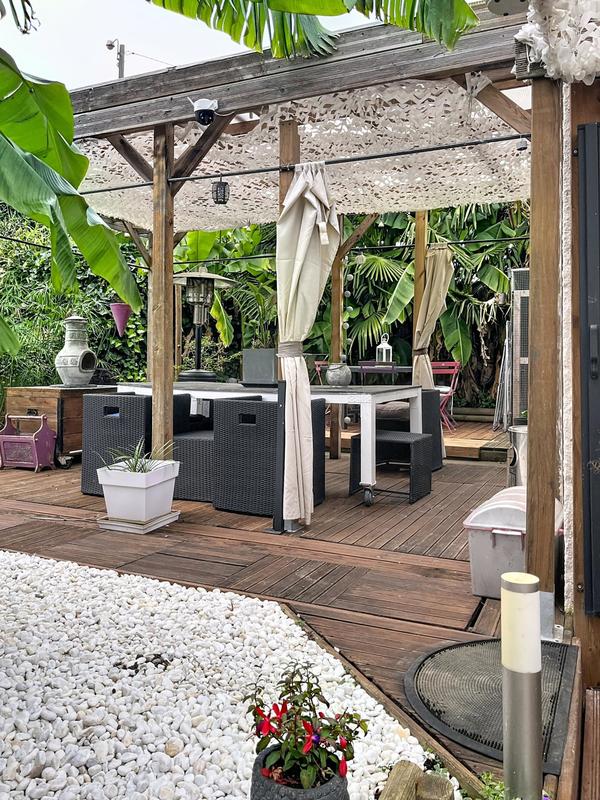 Maison - 95 m² - 5 pièces