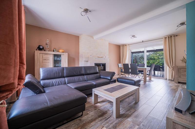 Maison - 170 m² - 6 pièces