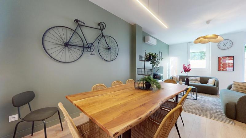 Maison en pierre - 148 m² - 10 pièces