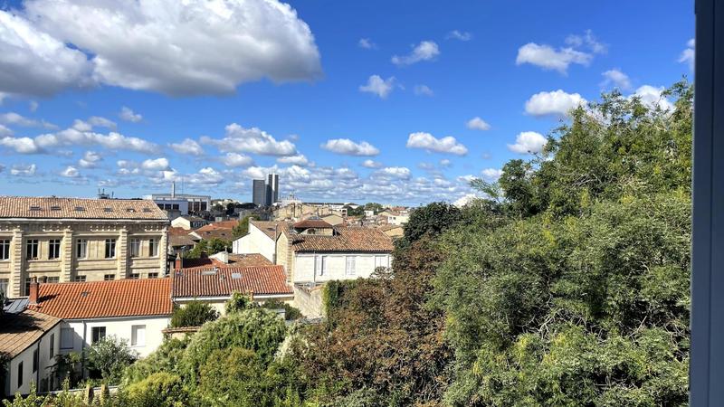 Appartement - 168 m² - 5 pièces