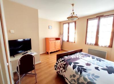 Maison - 590 m² - 29 pièces