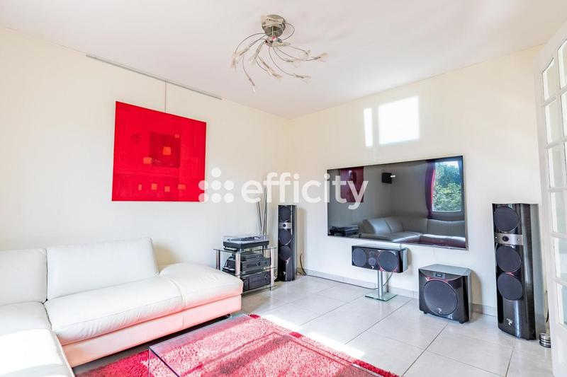 Pavillon - 133 m² - 7 pièces