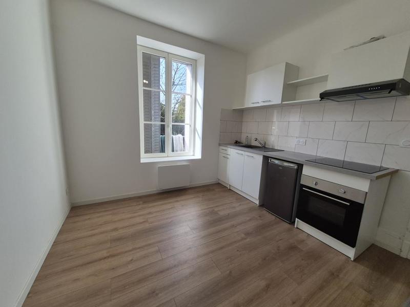 Studio - 32 m² - 1 pièce