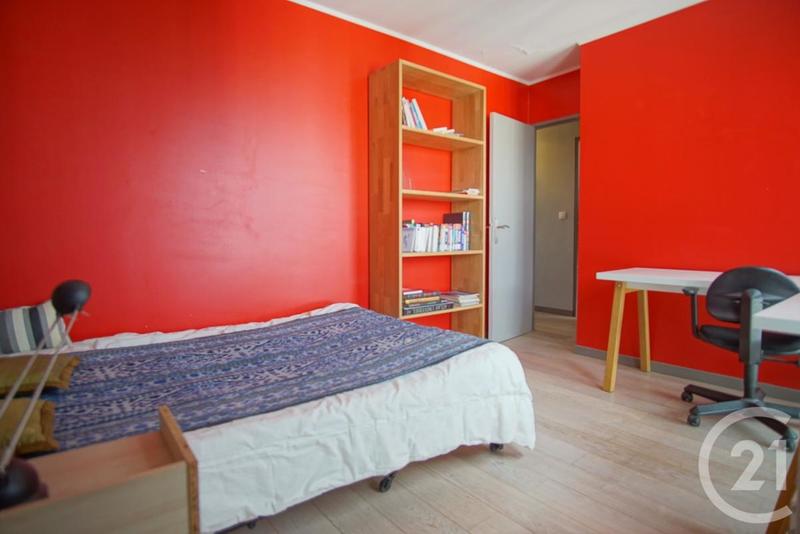 Appartement - 74 m² - 3 pièces