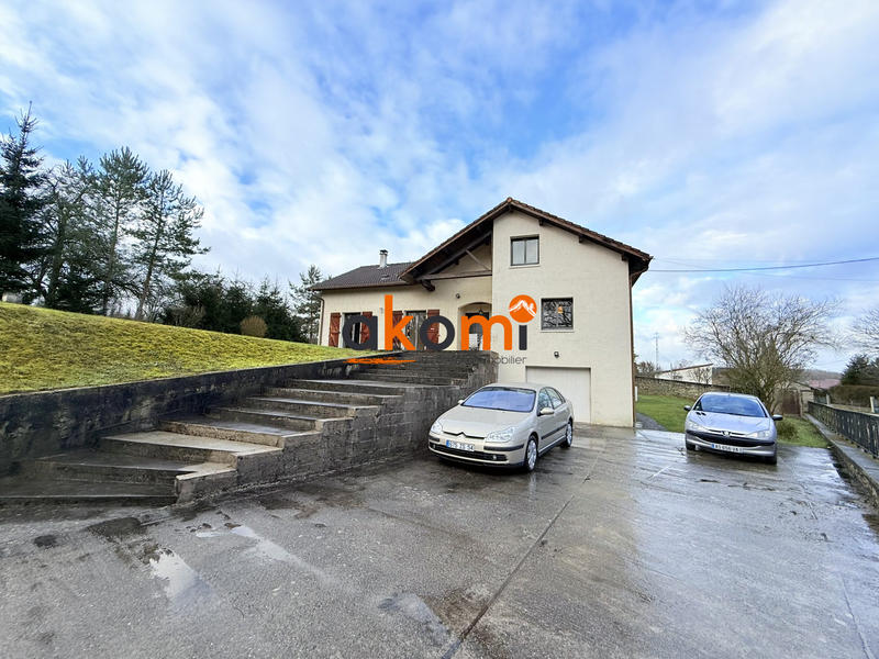 Maison - 167 m² - 8 pièces