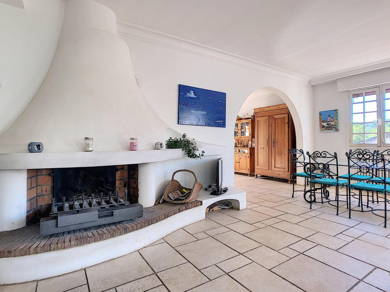 Villa - 195 m² - 7 pièces