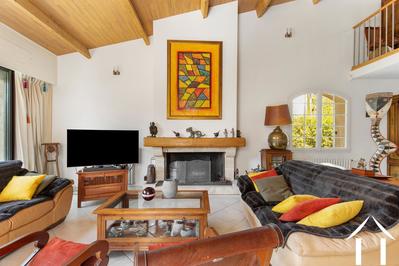 Maison - 215 m² - 7 pièces