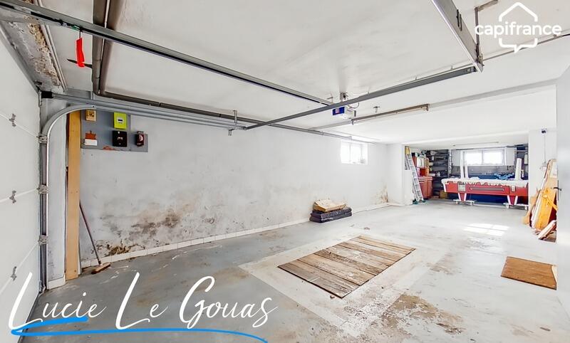 Maison - 186 m² - 10 pièces