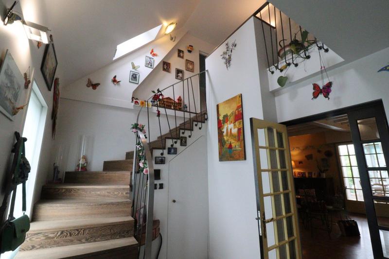 Maison - 265 m² - 10 pièces