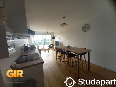 Chambre - 9 m² - 1 pièce