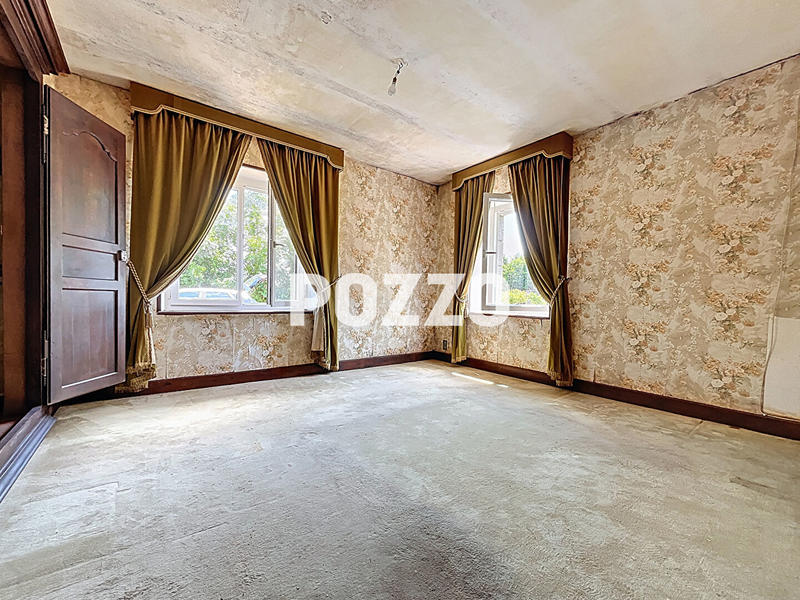 Maison - 160 m² - 7 pièces