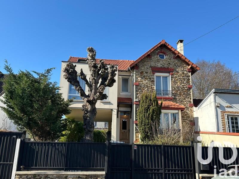Maison - 149 m² - 5 pièces