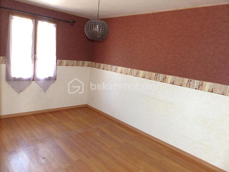 Propriété - 131 m² - 7 pièces