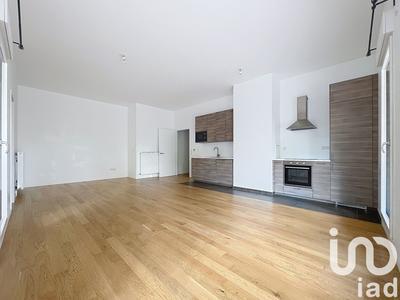 Appartement - 107 m² - 6 pièces