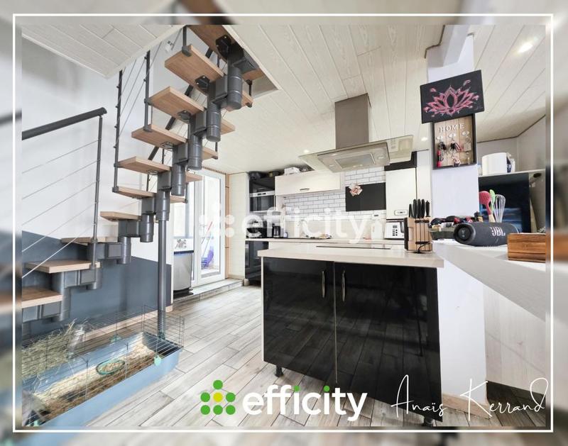 Maison de ville - 69 m² - 3 pièces