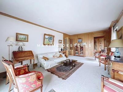 Appartement - 85 m² - 4 pièces